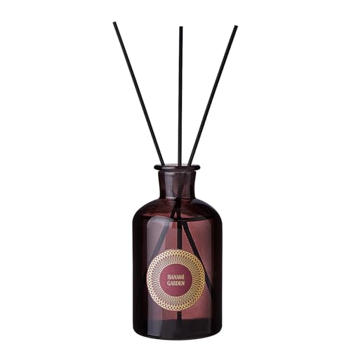 BUTLERS (4 Stück Raumduft mit Stäbchen 250ml -SCENTS of Gold: Hanami Garden - Ätherisches Öl mit Duftstäbchen | Lotus Kirschblüte Aroma Duft | Lufterfrischer Duftöl für Badezimmer Wohnzimmer BUTLERS (4 Stück Raumduft mit Stäbchen 250ml -SCENTS of Gold: Hanami Garden - Ätherisches Öl mit Duftstäbchen | Lotus Kirschblüte Aroma Duft | Lufterfrischer Duftöl für Badezimmer Wohnzimmer von BUTLERS