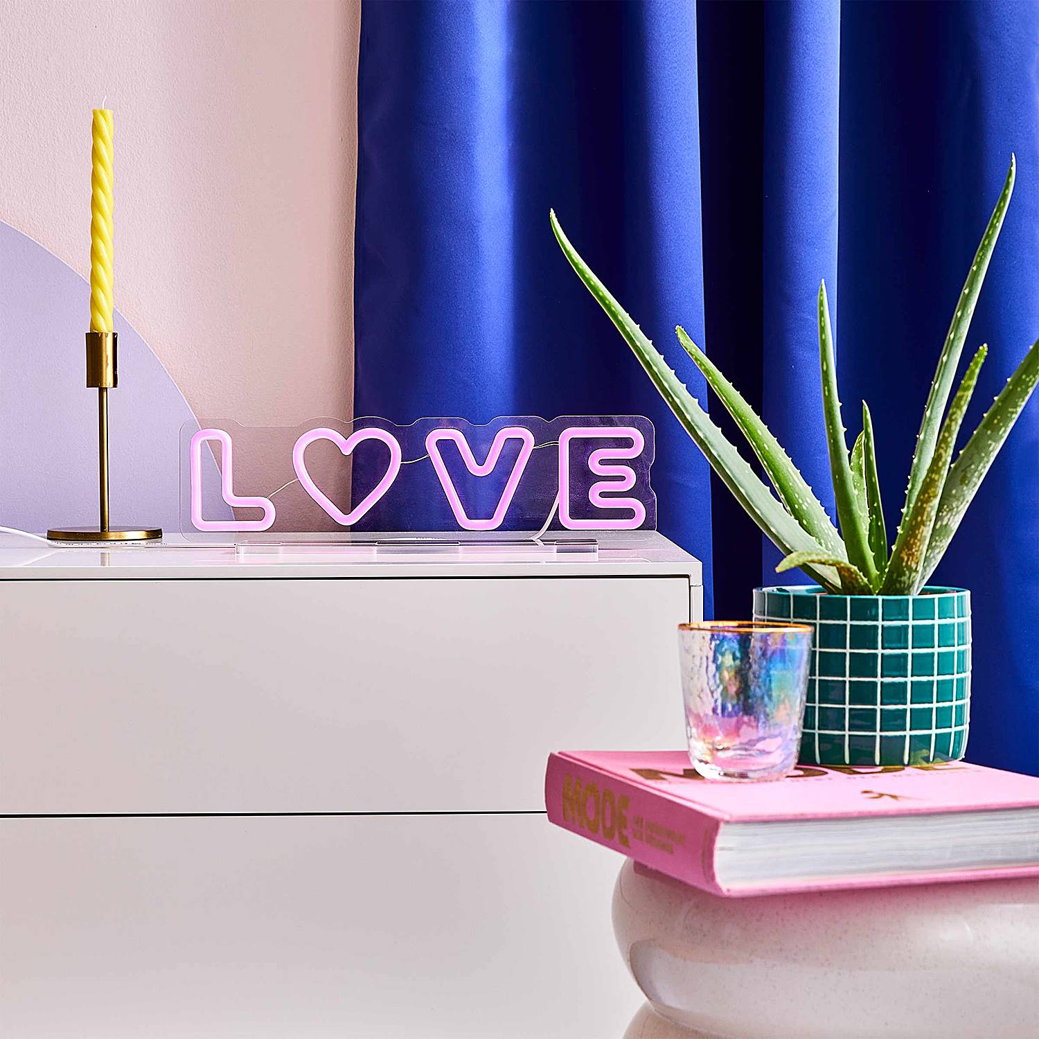 LED-Leuchte NEON VIBES Love von BUTLERS