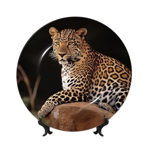 BWLHJKE Dekorativer Teller aus Porzellan, afrikanischer Leopard auf Felsen, mit Bild, personalisierbar, Porzellanteller mit Präsentationsständer, dekorative Keramikplatte für Wandbehang, Ornament von BWLHJKE