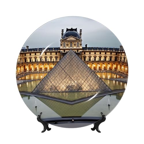 BWLHJKE Louvre Museum in Paris Dekorativer Teller aus Knochenporzellan mit Bild, personalisierbar, Porzellan-Speiseteller mit Präsentationsständer, Keramik-Dekoteller für Wandbehang, Ornament, 25,4 cm von BWLHJKE