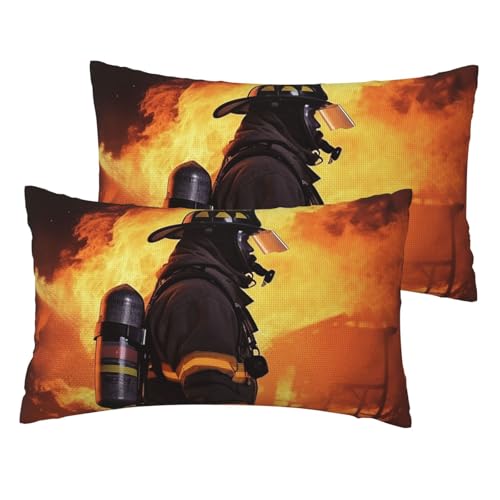 Französische Leinen-Kissenbezüge, 2er-Set, Feuerwehrmann mit Flamme, Standardgröße 30,5 x 50,8 cm, atmungsaktiv und kühlend, für alle Jahreszeiten, weiche Kissenbezüge mit Reißverschluss Französische Leinen-Kissenbezüge, 2er-Set, Feuerwehrmann mit Flamme, Standardgröße 30,5 x 50,8 cm, atmungsaktiv und kühlend, für alle Jahreszeiten, weiche Kissenbezüge mit Reißverschluss von BWLHJKE