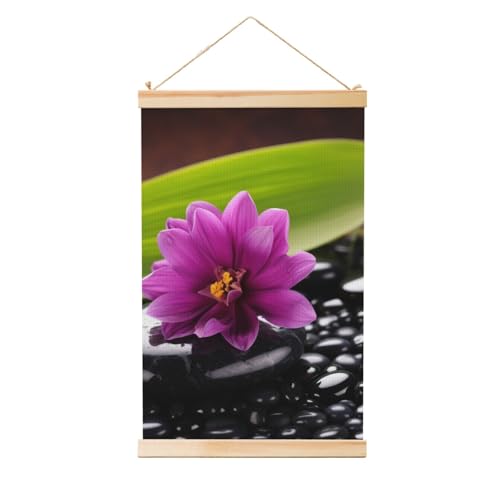 Poster zum Aufhängen, Holzschaft, Leinwanddrucke, Wandkunst, violette Blume mit schwarzem Stein, Gemälde zum Aufhängen, modernes Kunstwerk, Dekoration für Zuhause, fertig zum Aufhängen, 40,6 x 61 cm Poster zum Aufhängen, Holzschaft, Leinwanddrucke, Wandkunst, violette Blume mit schwarzem Stein, Gemälde zum Aufhängen, modernes Kunstwerk, Dekoration für Zuhause, fertig zum Aufhängen, 40,6 x 61 cm von BWLHJKE
