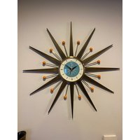 27-Zoll Große Handgefertigte Mid Century-Stil Starburst Uhr Von Royale Mit Hellblauem 1950's Stil Gesicht Orange Kugeln & Dunkel Gewachste von BYROYALEONETSY