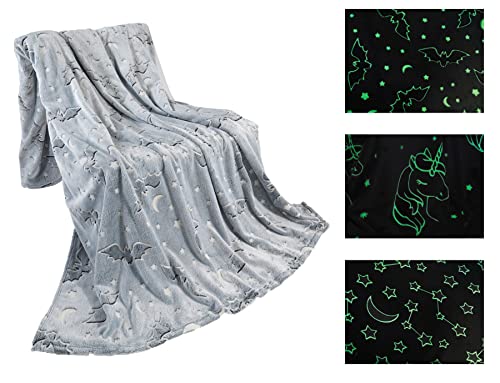BaSaTex Kinder Flanell Kuscheldecke | 150x200 cm Sofadecke | leuchtet im Dunkeln | Glow in The Dark | Bat - Anthrazit von BaSaTex