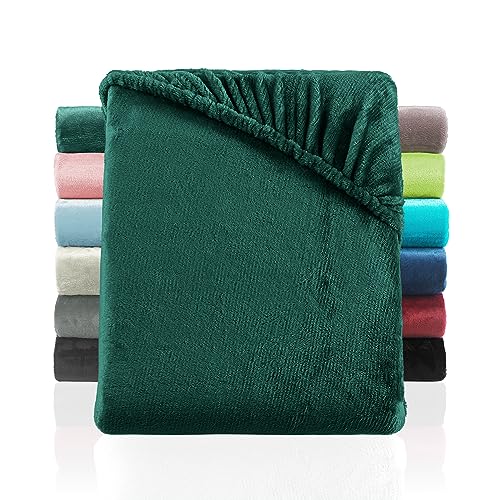 BaSaTex Cashmere Touch Plüsch Premium Spannbettlaken - SUPER Soft Flauschiges Winter Spannbetttuch Nicky Teddy - wärmendes Bettlaken | 120x200 cm | Farbe: Dunkelgrün BaSaTex Cashmere Touch Plüsch Premium Spannbettlaken - SUPER Soft Flauschiges Winter Spannbetttuch Nicky Teddy - wärmendes Bettlaken | 120x200 cm | Farbe: Dunkelgrün von BaSaTex