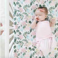 Versandfertige Krippenbettwäsche - Rosa Grün Mint Kaktus Boho Passefertige Krippendecke | Florale Babybettwäsche Mini Bettlaken Babyletto von Babiease