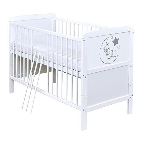 Baby Delux Babybett Kinderbett Juniorbett Teddy Mond Motiv 140x70 Weiß umbaubar mit Matratze inkl. Beißschienen von Baby Delux