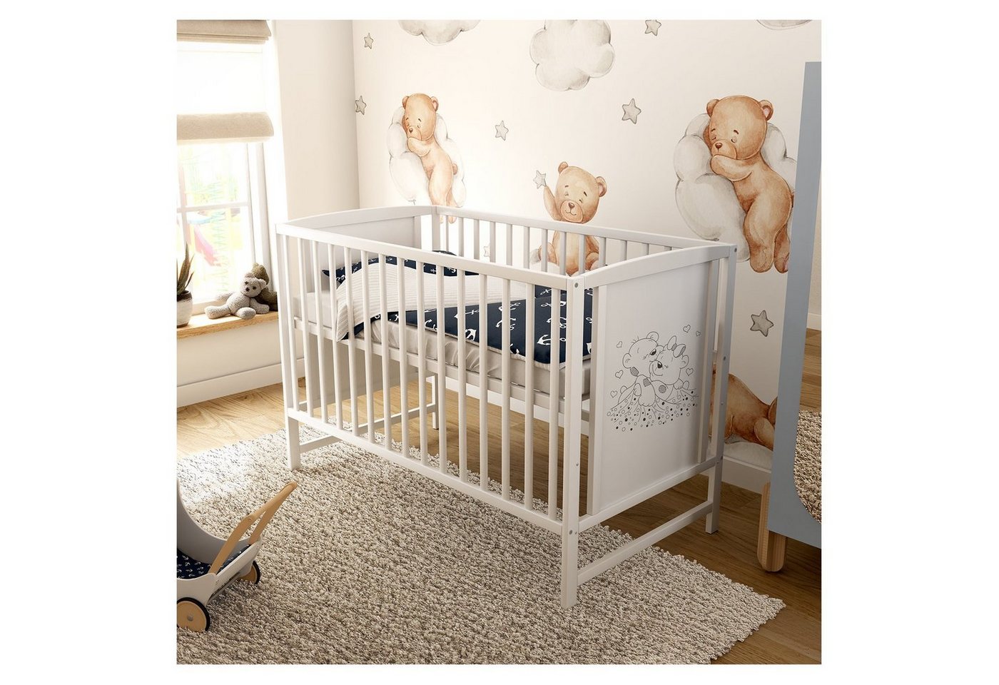 Baby-Delux Babybett Mia, Kinderbett 60x120 cm weiß höhenverstellbar, Kiefer mit Bärchen Motiv von Baby-Delux