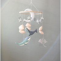 Wal Baby Mobile Kinderzimmer, Ozean Hängen Mobile, Sterne Mond Junge Unter Dem Meer Bebe, Babypartygeschenk von BabyBellsMobile