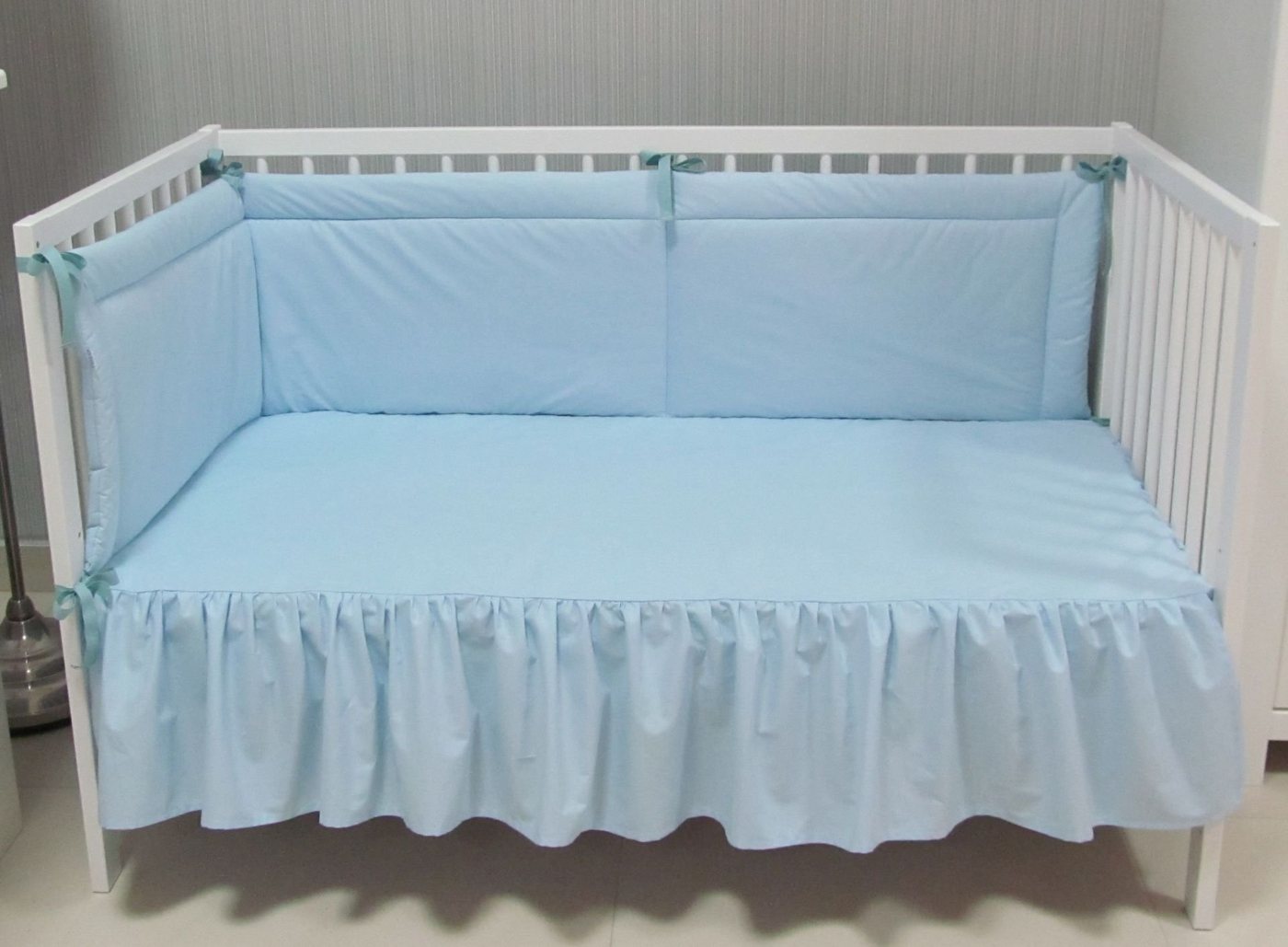 Betthusse Bettvolant Bettlaken für Babybett, Glatt, Einfarbig, Babymajawelt, Dekorativ, Reine Baumwolle, Made in EU von Babymajawelt