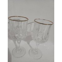 2 Water Goblets Wine Longchamp Goldrand Cristal D'arques-Durand Facettierte Stiele. Zustand Ist in Gutem Zustand, Man Hat Etwas Verblassen von BacktoyouShop