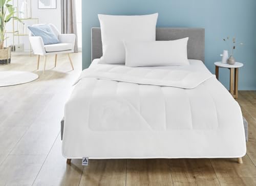 Irisette Kamel Steppbett - Produziert in Deutschland - leichte Bettdecke aus Kamelhaar für den Sommer, 135 x 200 cm, geprüft nach Öko-Tex Irisette Kamel Steppbett - Produziert in Deutschland - leichte Bettdecke aus Kamelhaar für den Sommer, 135 x 200 cm, geprüft nach Öko-Tex von Irisette