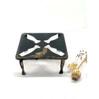 Vintage Blumenständer Aus Eisen | Retro Blumenhocker Blumentopf Ständer Shabby Chic Pflanze Kleiner Pflanzenständer Pflanzenhocker von BadepralineOnTour