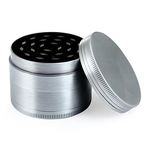 Bäcker & Lecker Pollen Grinder Crusher Kräutermühle für getrocknete Kräuter Spice Gewürze Herb aus Zinklegierung 4-teilig Set mit Pollen Scraper Antik Silber, 5 x 3.5 CM von Bäcker & Lecker