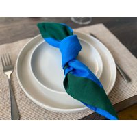 2Er Set Blaue Und Grüne Leinen Servietten | Serviette Uk Serviettenset Mit Wellenkanten Weihnachtsservietten von BahayInteriors