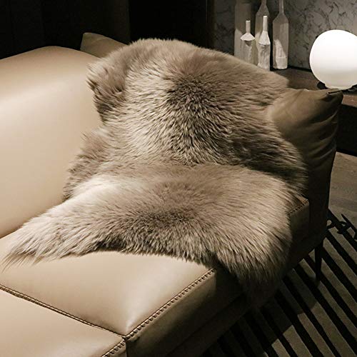 Bai You Mei BYM Schaffell Teppich Lammfell Sofaüberwürfe Bettvorleger Sofa Matte echtes Fell Bettüberwürfe 60 * 90cm von Bai You Mei