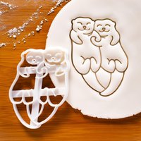 Seeotter Händchen Haltend Ausstechform | Süßer Glücklicher Otter Thema Fluss Ausstechformen Kinder Party Ideen Kawauso Meeressäuger Tier von Bakerlogy