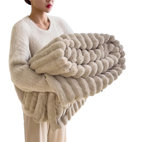 Baketron Kuscheldecke Kaninchen Plüsch Decke， Kunstpelz Fleece Decke，Flauschig Weich Dicke Kaninchen Decke für Bett Sofa Couch Schlafzimmer lässig Decke Tagesdecke Decke （Khaki 200x230cm） von Baketron