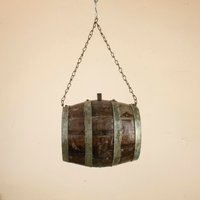 Vintage Wasserfass, Altes Kutschenfass, Bemaltes Schnapsfass Aus Holz von BalkanHangar