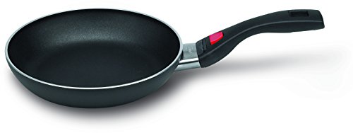 BALLARINI Click & Cook Pfanne 24 cm aus Aluminium mit Keravis-Antihaftbeschichtung und einklappbaren Stiel platzsparend optimal für Camping, hergestellt in Italien, Schwarz von BALLARINI