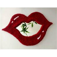 Lippen Tufted Wandspiegel, Roter Punch Needle Spiegel, Funky Cooler Maximalis Red Lips Decor Wandbehang, Valentines Geschenk Für Freundin von BaluxHome