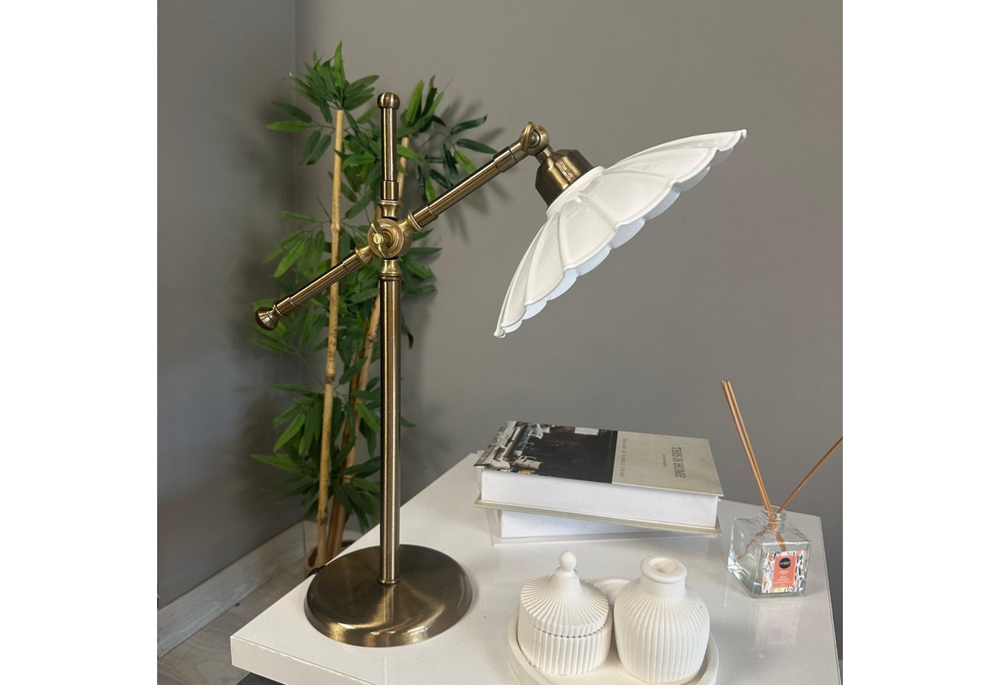 Bamyum Nachttischlampe Nachttischlampe mit Kabel Risso Metal, ohne Leuchtmittel Bamyum Nachttischlampe Nachttischlampe mit Kabel Risso Metal, ohne Leuchtmittel von Bamyum