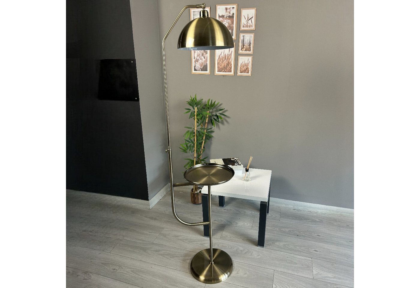 Bamyum Stehlampe Moderne Stehlampe aus Metall mit E27, verstellbarer Lampenschirm, ohne Leuchtmittel, E27, verstellbarer Lampenschirm, Stehluchte mit Ablage von Bamyum