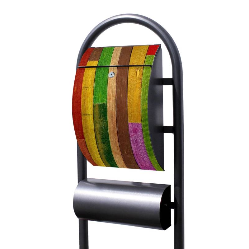 Banjado Standbriefkasten Hammerschlag Optik Größe 150x47x22cm Postkasten Freistehend Mit Zeitungsfach Motiv Holz Collage Bunt von Banjado