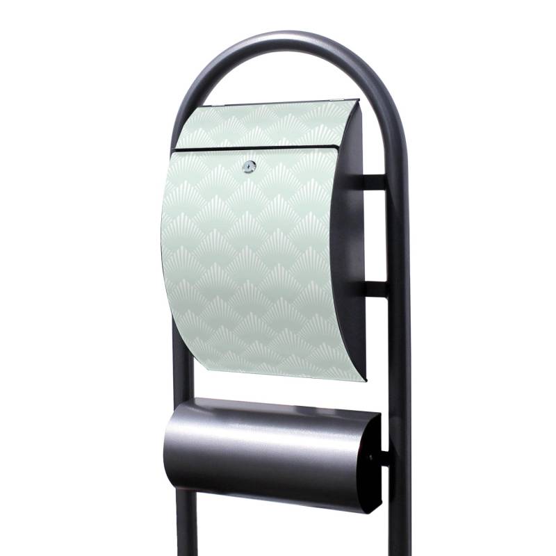 Banjado Standbriefkasten Hammerschlag Optik Größe 150x47x22cm Postkasten Freistehend Mit Zeitungsfach Motiv Strahlen Mint von Banjado