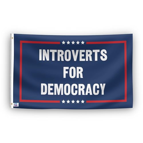 Politische Statement-Flagge von Introverts For Democracy, 90 x 152 cm, strapazierfähiges Polyester, lichtbeständig, wetterfest, für drinnen und draußen von Bannerfi
