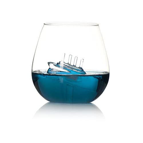 Bar Bespoke Ship in a Glass. Schiff in einem Glas von Bar Bespoke