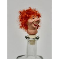 Lydi Ist Eine Stunde Jünger Als Ihre Schwester.flaschenverschluss Lydi Ist Eine Stunde Jünger Als Ihre Schwester.flaschenverschluss von BarbaraGoertzKunst