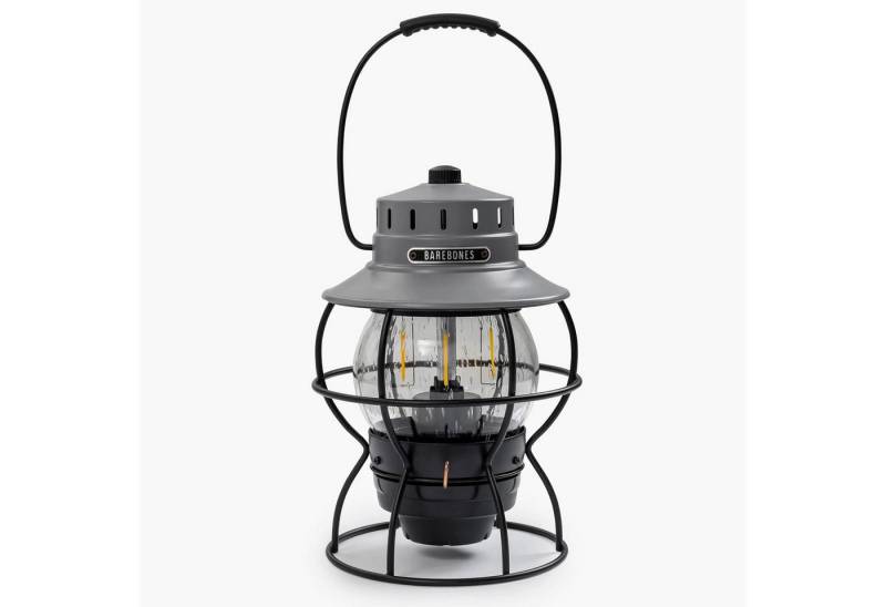 Barebones Laterne Camping Laterne Railroad Retro Lampe Dimmbar, Metall Glas USB Akku LED von Barebones