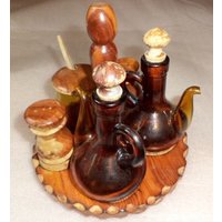 Antike 7-Teilige Gewürz-Set Handgeschnitzt Holz Bernstein Glas Menagen Honigglas Holzdeckel Stehen von BargainSeekersIntl