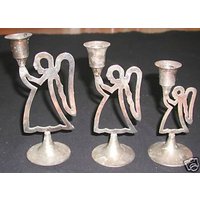 Vintage Internationale Silber Platte Set 3 Kerze Stick Halter Engel Patina von BargainSeekersIntl