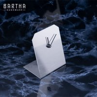 Desk Clock | Quartz Clock/Silent Clock - Stainless Steel | Metal Minimal Design Bartha Handmade Desk Clock | Quartz Clock/Silent Clock - Stainless Steel | Metal Minimal Design Bartha Handmade von BarthaHandmade