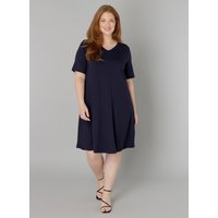 Base Level Curvy Shirtkleid "Abernathy" Sommerkleid In leicht ausgestellter Form Base Level Curvy Shirtkleid "Abernathy" Sommerkleid In leicht ausgestellter Form von Base Level Curvy