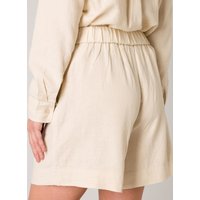 Base Level Shorts, im Leinenmix von Base Level