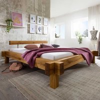 Balken Holzbett aus Wildeiche Massivholz rustikalen Landhausstil von Basilicana