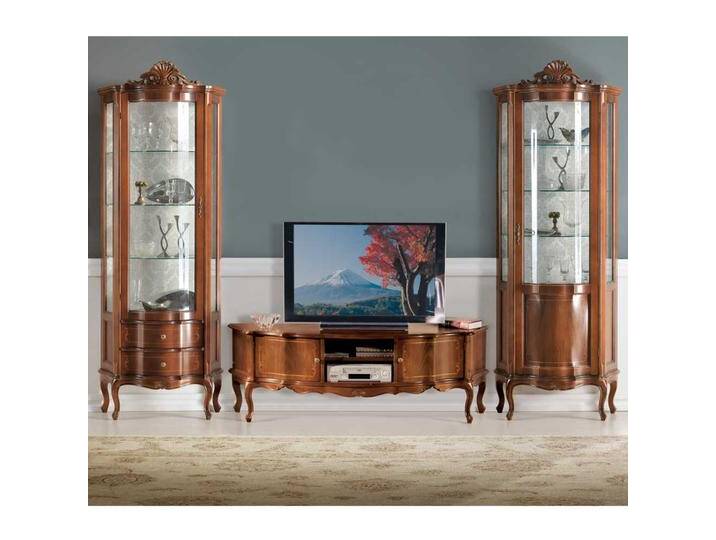 Barock Wohkombination mit Nussbaum furniert 325 cm (dreiteilig) von Basilicana