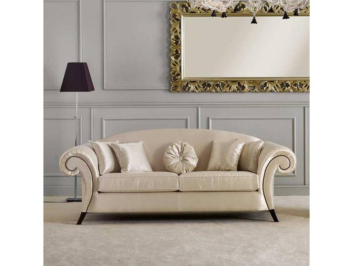 Dreisitzer Couch klassisch in Beige und Dunkelbraun 240 cm breit Dreisitzer Couch klassisch in Beige und Dunkelbraun 240 cm breit von Basilicana