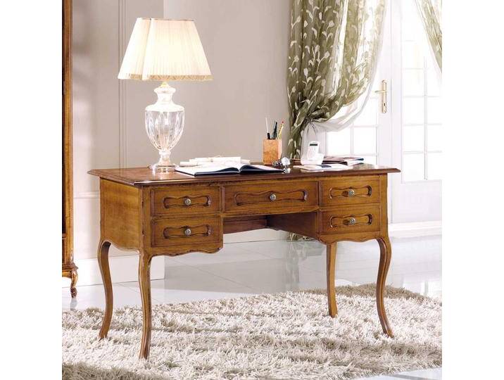 Italienischer Design Schreibtisch in Nussbaumfarben 130 cm breit von Basilicana