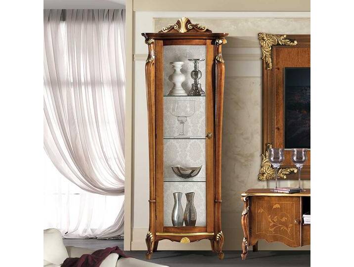 Wohnzimmervitrine in Nussbaumfarben und Weiß italienischen Stil Wohnzimmervitrine in Nussbaumfarben und Weiß italienischen Stil von Basilicana