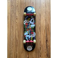 Skatebord-Deckenlampe Lady Lucky La Catrina Skatebord-Deckenlampe Lady Lucky La Catrina von Basteldennis