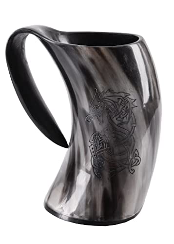 Battle-Merchant | Hochwertiger Wikinger Bierkrug aus Horn mit Fenrir Motiv| Hornkrug Fenriswolf Graviert | Mittelalterlicher Met-Krug bis zu 800ml von Battle-Merchant