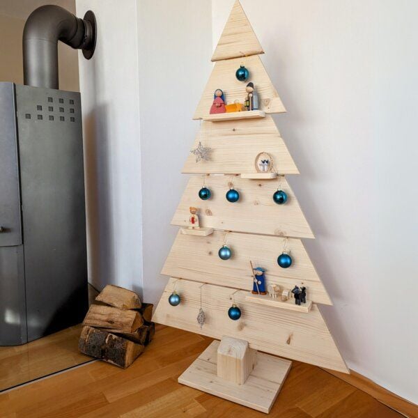 Nachhaltiger Weihnachtsbaum aus Holz (135 cm Höhe) von Baumkrone von Baumkrone