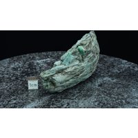 Seltene Rarität , 2 Dunkelgrüne Smaragde Auf Biotitschiefer Matrix Smaragdstufe Habachtal Österreich Austria 108 X 46 35 Mm von BavariGemArt