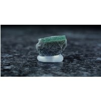 Seltene Rarität , Hellgrüner Smaragd Auf Biotitschiefermatrix Smaragdstufe Habachtal Österreich At 10 X 7.6 3 Mm von BavariGemArt