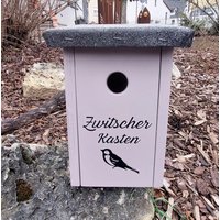 Vogelhaus Nistkasten Für Vögel Garten Dekoration Geschenk Zwitscherkasten Rosa Vogelhäuschen Vogelhaus Nistkasten Für Vögel Garten Dekoration Geschenk Zwitscherkasten Rosa Vogelhäuschen von Bavariangifts23