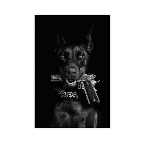 Dobermann Mit Pistole Poster Leinwand Poster Schlafzimmer Dekor Sport Landschaft Büro Zimmer Dekor Geschenk Unrahmen-Stil 50 x 75 cm von Baydog